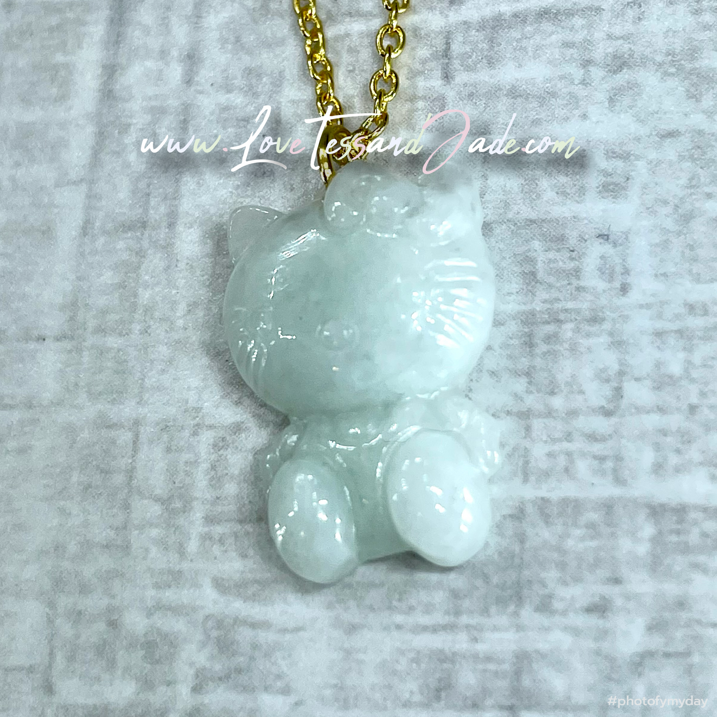 Kitty Kitty | Crystal |  Natural | Healing Crystal | Hand-Craved | Gemstone | Burmese Jade | Pendant | Necklace | 925 Plated Chain