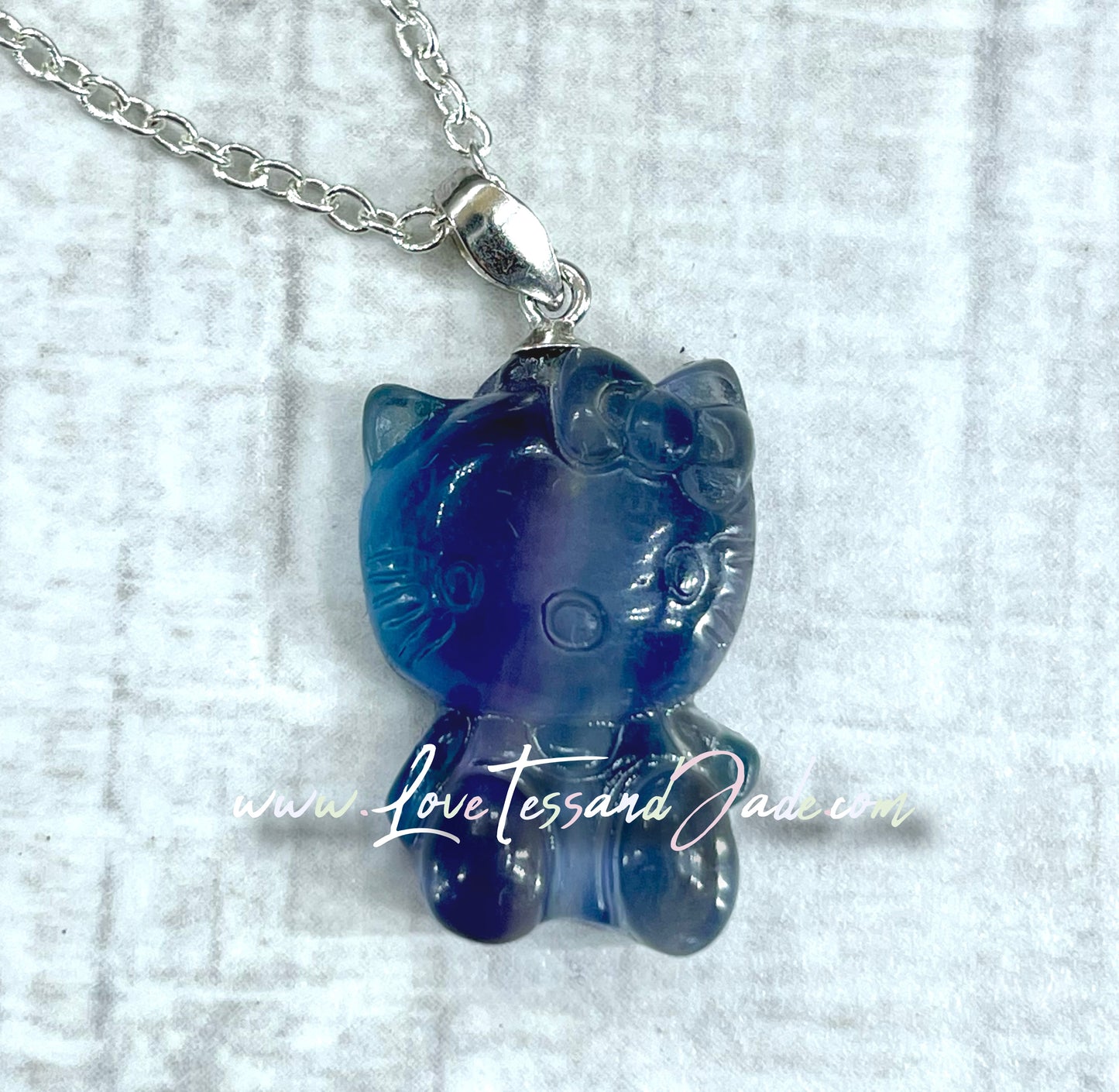 Kitty Kitty | Crystal |  Natural | Healing Crystal | Hand-Craved | Gemstone | Pendant | Necklace | 925 Plated Chain
